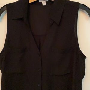 Express sleeveless shirt Med black